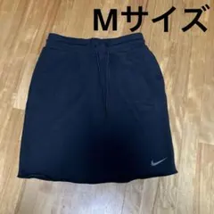 新品　ナイキ　スエット　スカート　Mのサムネイル