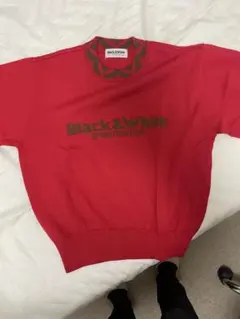 Black & White 赤色 レッド　長袖セーター　冬用