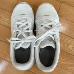 アディダス　スニーカー　21.0㎝