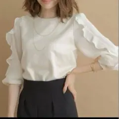 アプワイザーリッシェ♡ランダムフリルニットプルオーバー♡新品♡白