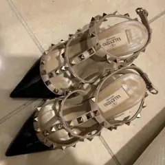 VALENTINO パンプスのサムネイル