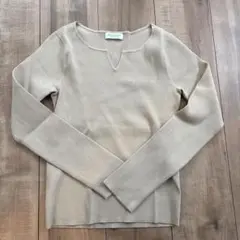 ビューティーアンドユース　リブ　キーネック　トップス