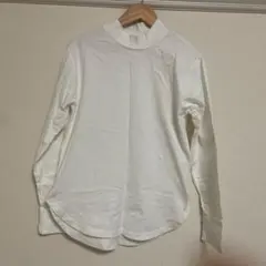 ハイネックtシャツ