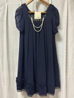 ネイビー Aラインドレス パフスリーブ