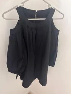 オフショルトップス♢ブラック