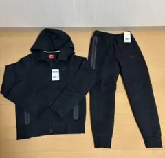 ★新品・未使用品★ナイキ★テックフリース 黒　上M 下S（完売品・廃盤品）