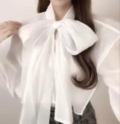 GRL ケープボウタイ付きオーガンジーブラウスのサムネイル