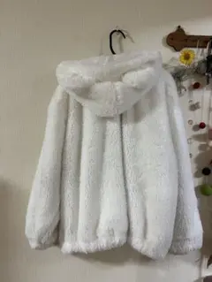 BISKEE ねこ耳ZIPモコモコ ボアパーカー　ジップアップパーカー　160