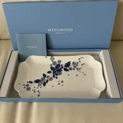 WEDGWOOD ストロベリーブルームインディゴ ディッシュ✨お買い得❣️のサムネイル