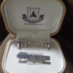 新品　東京ディズニーランド ミッキー ネクタイピンセット