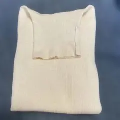 ユニクロ。エクストラファインメリノリブタートルネック(長袖、Mサイズ)