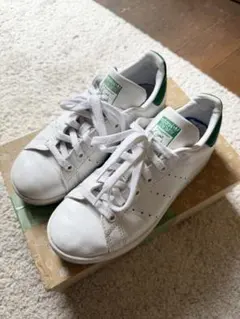 adidas transmithスタンスミス ホワイト/グリーン スニーカー