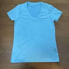 Under Armour HeatGear Vネックトップス M ライトブルー