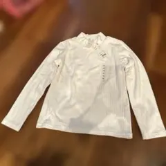 ユニクロ　セーター　カットソー　フリース　140