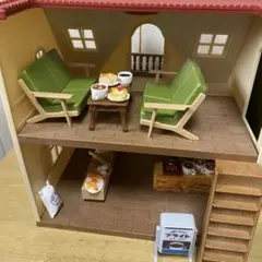 シルバニアファミリー 2階建てハウス カフェ　ミニチュアセット