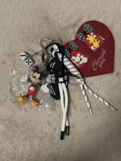 【新品】じゃらじゃらチャーム ミッキーマウス キーホルダー