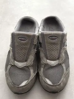 New Balance M2002RMX GRAY 26.5のサムネイル