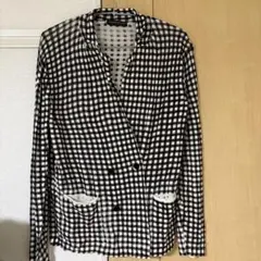 ブラックシャツ