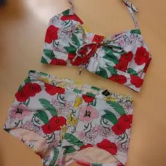 ハイビスカス柄 セパレート水着 ビキニのサムネイル