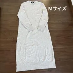 UNIQLOスフレヤーンワンピース　ベージュニット　Mサイズ