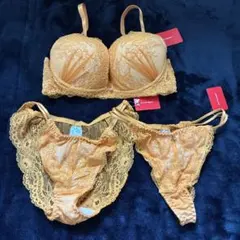 Item thumbnail for item 94291aaf-7c02-47e0-9168-7d7bb0123bd7