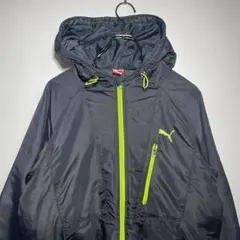 PUMA　プーマ　ナイロンジャケット　サイズM　フーディー　パーカー　希少　古着
