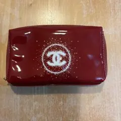 【新品】CHANEL シャネル　ノベルティポーチ　エナメル素材　赤