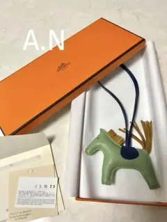 【新品レア】エルメス ロデオ PMチャーム