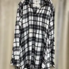 AMERICAN EAGLE OUTFITTERS 長袖シャツ