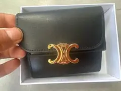 CELINE トリオンフ 三つ折り財布 ブラック