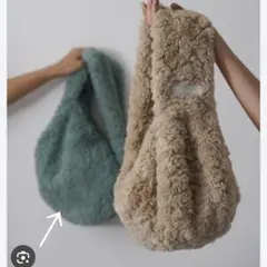 Amateras アラテラス ファーショルダーバッグ ライトブルー