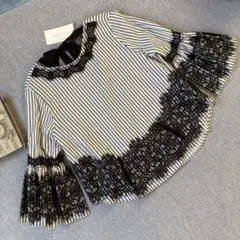 新品タグ付き　ZARAザラ　背中リボン　ストライプレース　ブラウスカットソー　M