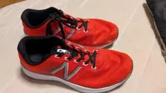 New Balance ランニングシューズ レッド/ブラック　26センチ
