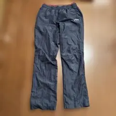 FILA 紺色ナイロンジャージパンツ