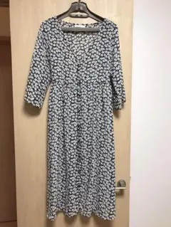 お値下げ！花柄ワンピース ロングワンピースガウン