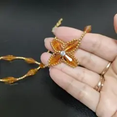 【値下げ】オレンジ花ビーズビンテージネックレス