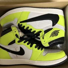 Travis Scott×NIKE Air Jordan 1 High OGのサムネイル