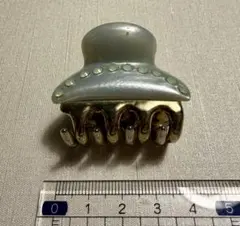 Item thumbnail for item 191cbf21-dbe3-4e70-89e8-d46c6de403f3