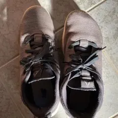 リーボック　グレー メッシュ スニーカー ローカット