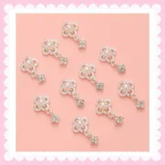 ②パールフラワー　シルバー　ネイルパーツ　デコパーツ　ハンドメイド