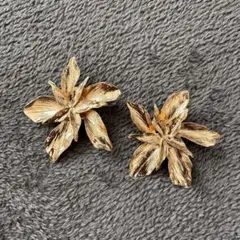 Bride me ゴールドフラワーモチーフピアス