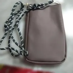 スマホショルダーバッグ ブラウン ストラップ付き