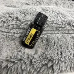 doTERRA エッセンシャルオイル レモンのサムネイル