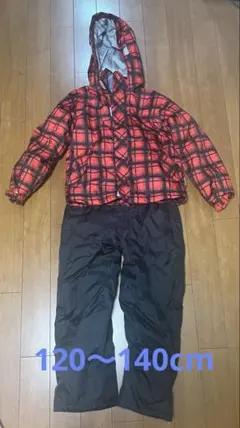 スノーウエア　140cm