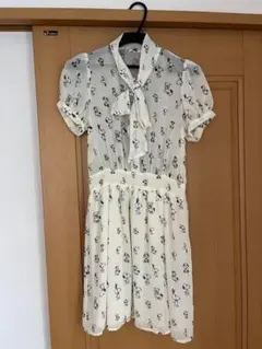 Item thumbnail for item 40839f30-c61c-4070-b062-e1bedcc643de