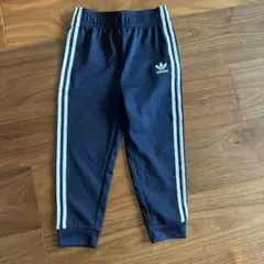 新品未使用　adidas ネイビー パンツ 100cm