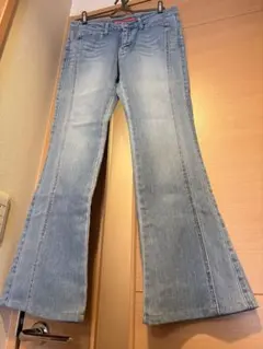 Item thumbnail for item 7f727df3-df81-4a08-9547-1b4d2546c21f