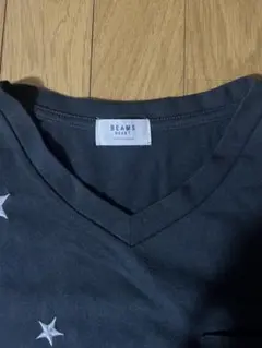 BEAMS HEART 星柄 VネックTシャツ 半袖