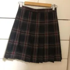 CONOMI プリーツスカート チェックスカート　スカート　制服のサムネイル