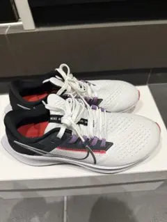 ペガサス39 新品未使用美品24.5cm黒ブラック白ホワイトモノトーン 楽天市場】ナイキ エア ズーム ペガサス 39 NIKE J Air Zoom